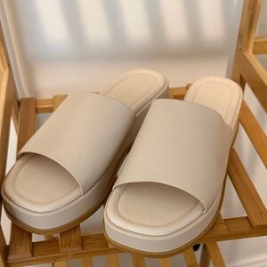 Princess Polly Women's Slide Sandals